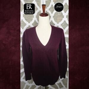 Banana Republic Women's Maroon Merino Wool Blend Button Back Sweater Size M